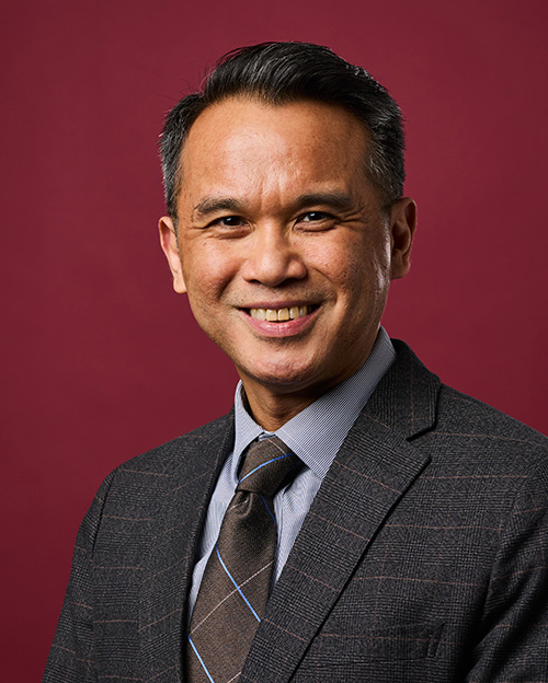 Dr. Arvin Thomas Silva, MD Wyoming, MN Family Medicine Schedule a