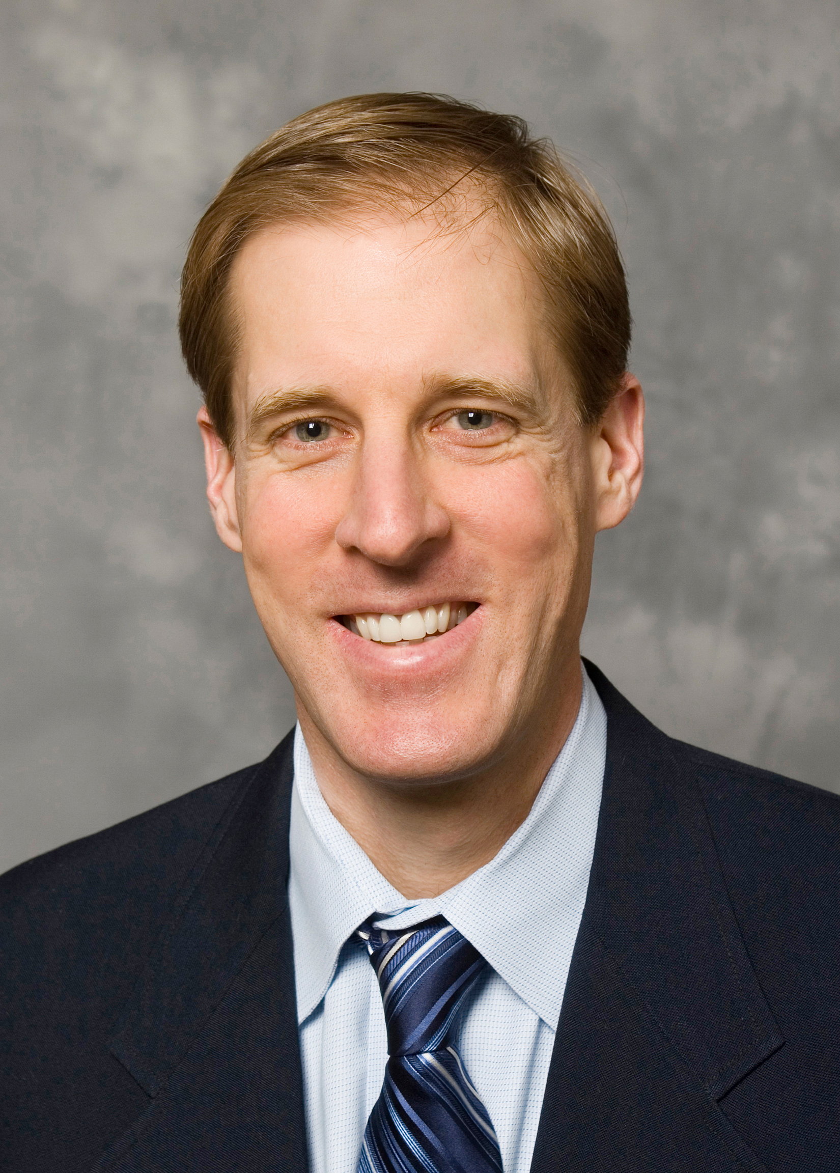 Dr. Eric Ernst, MD - Edina, MN - Cardiology - Schedule a Visit